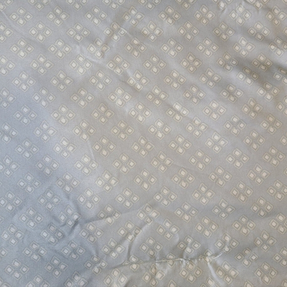 Comforter 8 piece Set - Picture 2 of 5